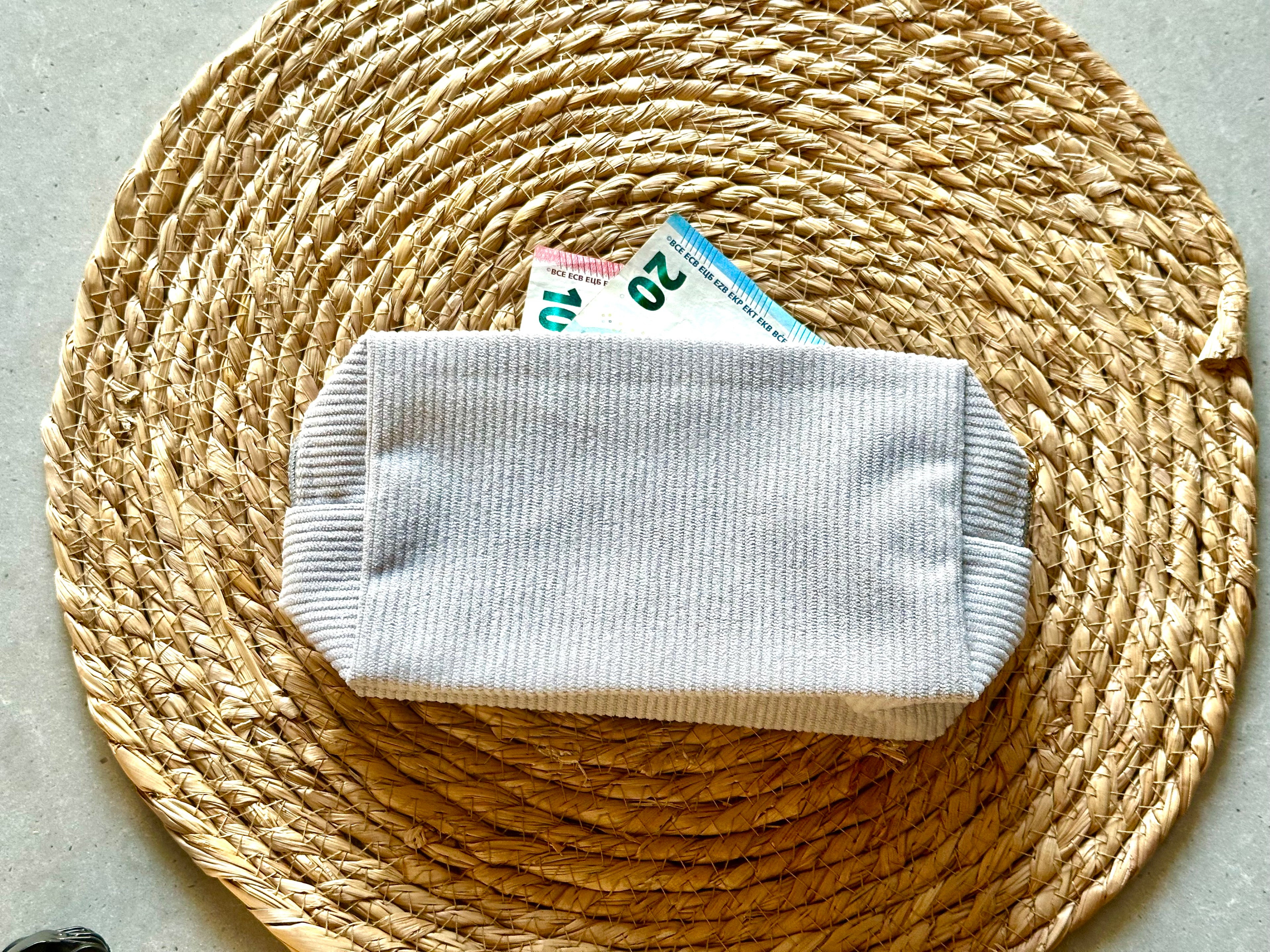 Etui