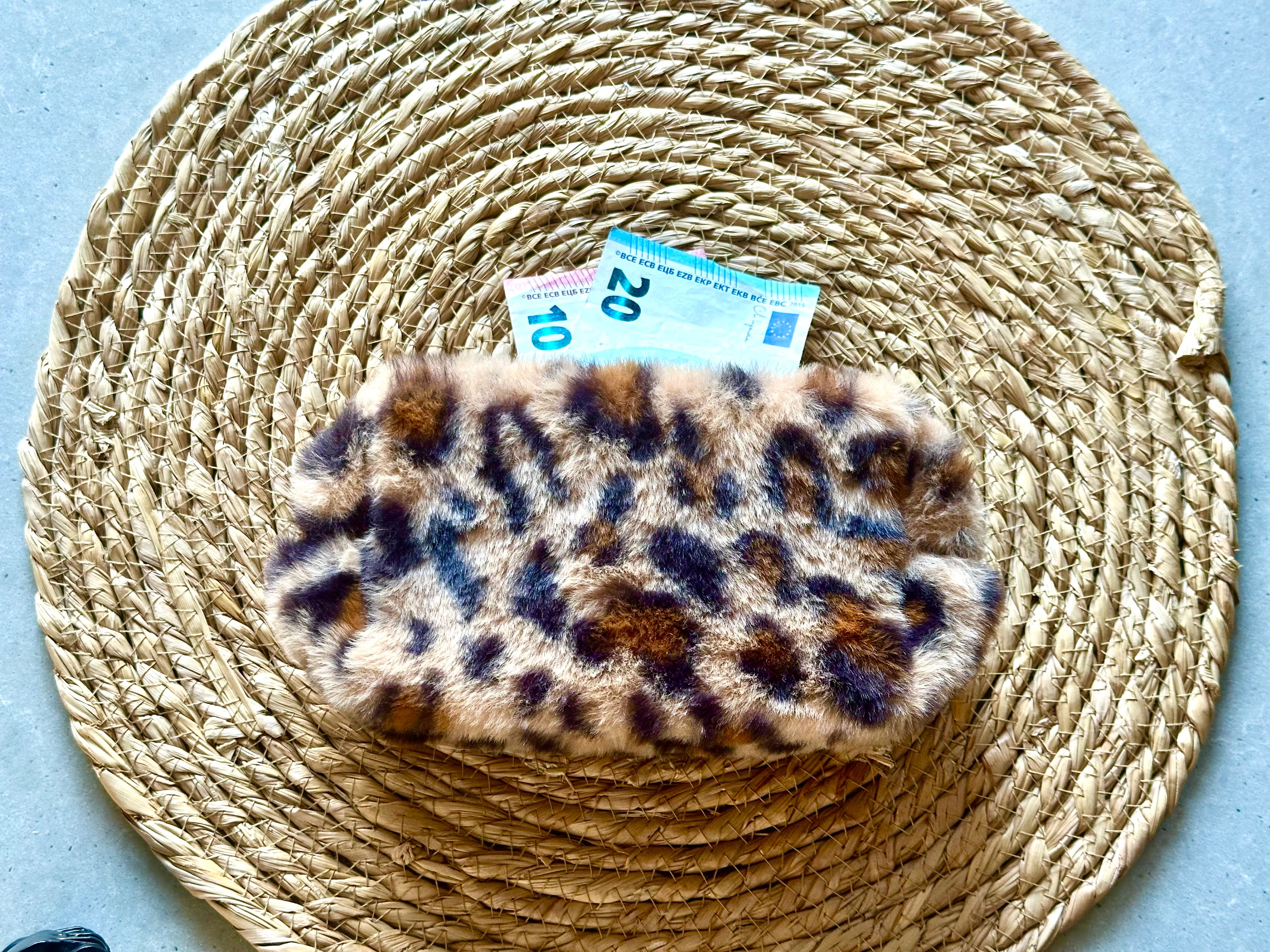 Etui